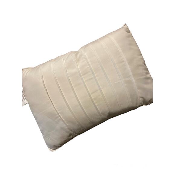 VCNY Throw Pillows Home Decorative Orange White Comforter Bed Embroidered - Picture 4 of 6